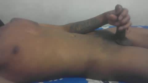 Snapshot of realmenol24k chatting on February 2026 10:39:02 PM SexyFlacko online show from February 2026 10:39:02 PM