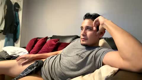 realmxyz online show from February 2026 11:44:01 PM