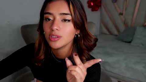  Rebecca online show from November 2025 10:19:02 PM