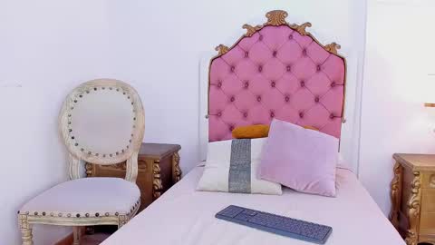 Snapshot of rebeca_watsson chatting on February 2025 03:03:02 PM Rebeca Whatsson online show from February 2025 03:03:02 PM