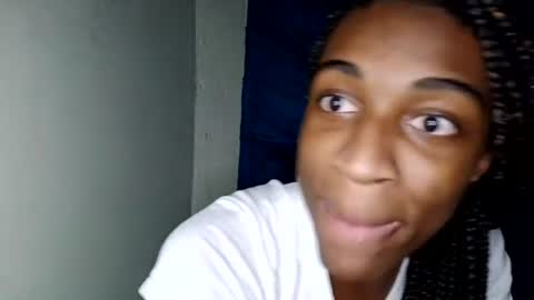 Tu mami Rebecca online show from August 2026 02:04:02 AM