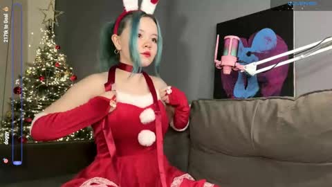 Rebecca Nikson online show from December 2025 03:33:02 AM