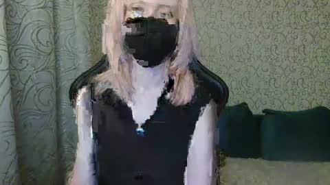 Snapshot of rebesaolset chatting on December 2024 03:22:01 PM RebesaOlset online show from December 2024 03:22:01 PM