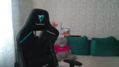 Snapshot of rebesaolset chatting on January 2025 10:34:02 AM RebesaOlset online show from January 2025 10:34:02 AM