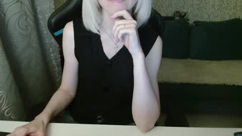 Snapshot of rebesaolset chatting on February 2025 03:52:01 PM RebesaOlset online show from February 2025 03:52:01 PM