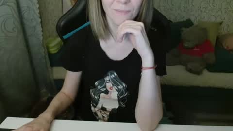 Snapshot of rebesaolset chatting on October 2025 04:24:02 PM RebesaOlset online show from October 2025 04:24:02 PM