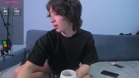 Alan online show from November 2025 04:23:02 AM