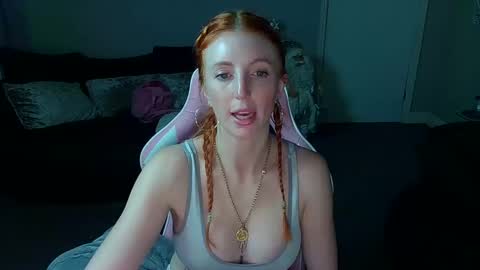 Snapshot of red_firesquirt chatting on December 2024 09:49:02 PM Red - online show from December 2024 09:49:02 PM
