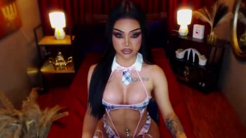 AsianRedivy online show from May 2026 08:04:02 PM