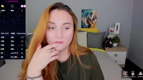 Snapshot of red_naughtyfox chatting on September 2025 05:36:02 PM Lessy Fox online show from September 2025 05:36:02 PM