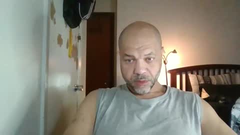 Snapshot of redbone441 chatting on January 2026 07:12:01 AM Redbone online show from January 2026 07:12:01 AM