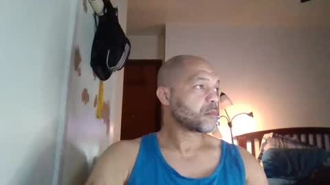 Snapshot of redbone441 chatting on February 2026 05:59:02 AM Redbone online show from February 2026 05:59:02 AM