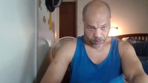 Snapshot of redbone441 chatting on February 2026 11:41:01 AM Redbone online show from February 2026 11:41:01 AM