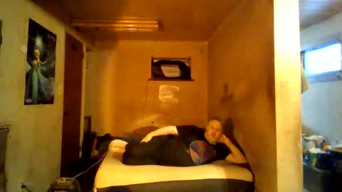 reddragon1195 online show from February 2025 10:06:02 PM