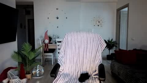 Alex online show from December 2025 12:01:01 PM