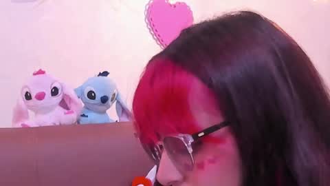 Snapshot of redmeloddy chatting on February 2025 07:35:01 PM Meloddy online show from February 2025 07:35:01 PM