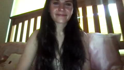 Snapshot of redpandabomb chatting on January 2025 08:47:02 PM Penelope online show from January 2025 08:47:02 PM