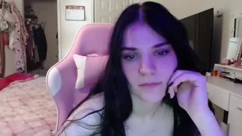 Snapshot of redpandabomb chatting on October 2025 08:51:02 PM Penelope online show from October 2025 08:51:02 PM