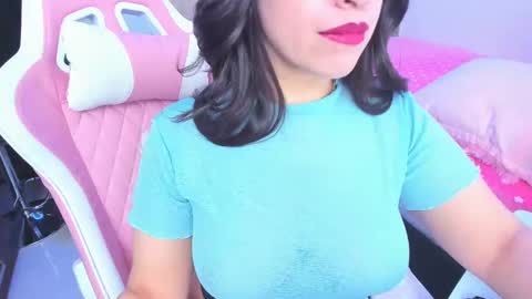 redski77 online show from November 2025 06:34:01 AM