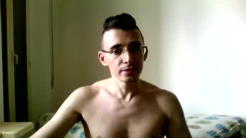 Snapshot of redstep0 chatting on September 2025 12:05:01 PM redstep0 online show from September 2025 12:05:01 PM