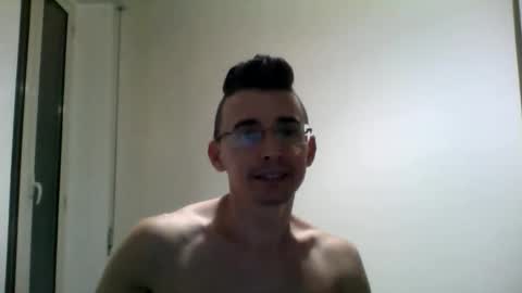 Snapshot of redstep0 chatting on September 2025 06:19:01 PM redstep0 online show from September 2025 06:19:01 PM