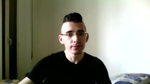 Snapshot of redstep0 chatting on October 2025 09:30:01 AM redstep0 online show from October 2025 09:30:01 AM