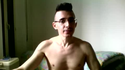 Snapshot of redstep0 chatting on November 2025 01:00:01 PM redstep0 online show from November 2025 01:00:01 PM