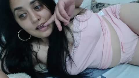 Snapshot of reeapassion chatting on June 2026 08:19:01 PM Reea online show from June 2026 08:19:01 PM