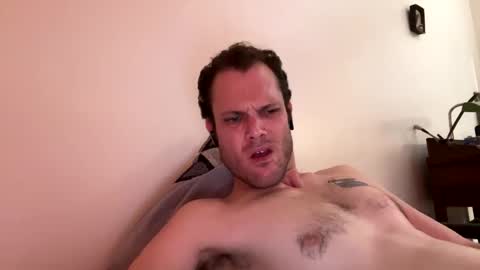 Snapshot of reed_thomas chatting on October 2025 10:54:02 PM Reed Thomas online show from October 2025 10:54:02 PM