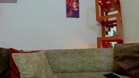 regiina_doll online show from December 2025 11:01:02 PM