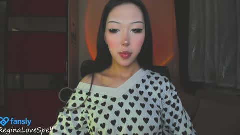 Snapshot of reginainspace chatting on January 2025 10:08:02 PM Regina online show from January 2025 10:08:02 PM