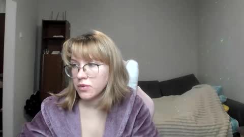 Snapshot of reginasmilee chatting on January 2025 02:39:02 AM Regina online show from January 2025 02:39:02 AM