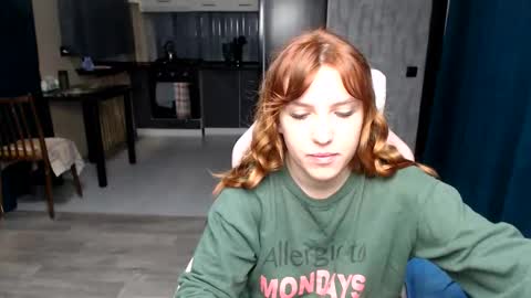 Snapshot of reginasmilee chatting on October 2025 02:59:01 AM Regina online show from October 2025 02:59:01 AM