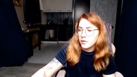 Regina online show from October 2025 11:37:01 PM