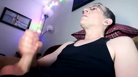 Snapshot of regularguy20 chatting on October 2025 09:30:01 AM regularguy20 online show from October 2025 09:30:01 AM