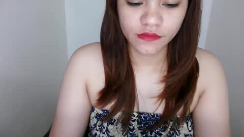 reign2525 online show from February 2025 11:19:02 PM