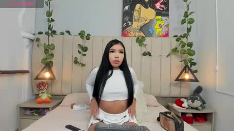 Snapshot of reishell_ross chatting on February 2026 03:26:02 PM Reishell ross online show from February 2026 03:26:02 PM