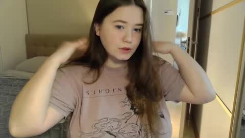 Ann OF - remirann21 online show from March 2025 05:59:02 AM