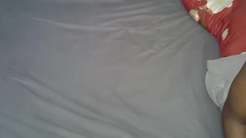 renal_queen online show from November 2025 05:40:02 AM