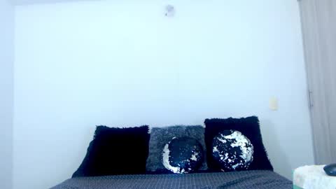 Snapshot of renatabrownn28 chatting on September 2025 01:49:01 AM renatabrownn28 online show from September 2025 01:49:01 AM