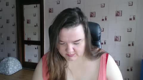 Snapshot of renataoia chatting on December 2024 11:07:02 AM renataoia online show from December 2024 11:07:02 AM