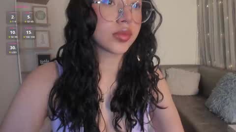 renaxi_smith online show from February 2025 07:16:02 PM