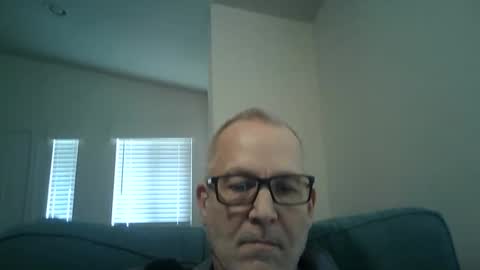 Snapshot of renewaz chatting on February 2026 06:28:02 PM Renewaz online show from February 2026 06:28:02 PM