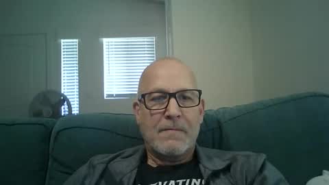 Snapshot of renewaz chatting on February 2026 05:53:01 PM Renewaz online show from February 2026 05:53:01 PM