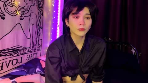 Snapshot of rennuts chatting on January 2025 01:05:02 AM rennuts online show from January 2025 01:05:02 AM