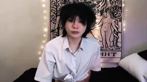 Snapshot of rennuts chatting on March 2025 05:02:01 PM rennuts online show from March 2025 05:02:01 PM