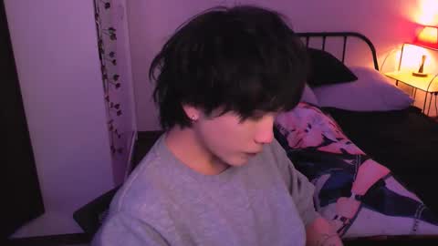 Snapshot of rennuts chatting on October 2025 01:53:02 PM rennuts online show from October 2025 01:53:02 PM