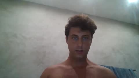 Snapshot of renud chatting on September 2025 04:56:02 AM renud online show from September 2025 04:56:02 AM