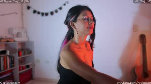 Snapshot of reoko_ chatting on May 2026 07:45:02 PM Reoko online show from May 2026 07:45:02 PM