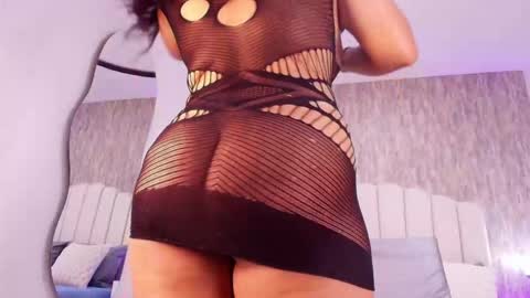 REVEN online show from November 2025 03:27:01 AM